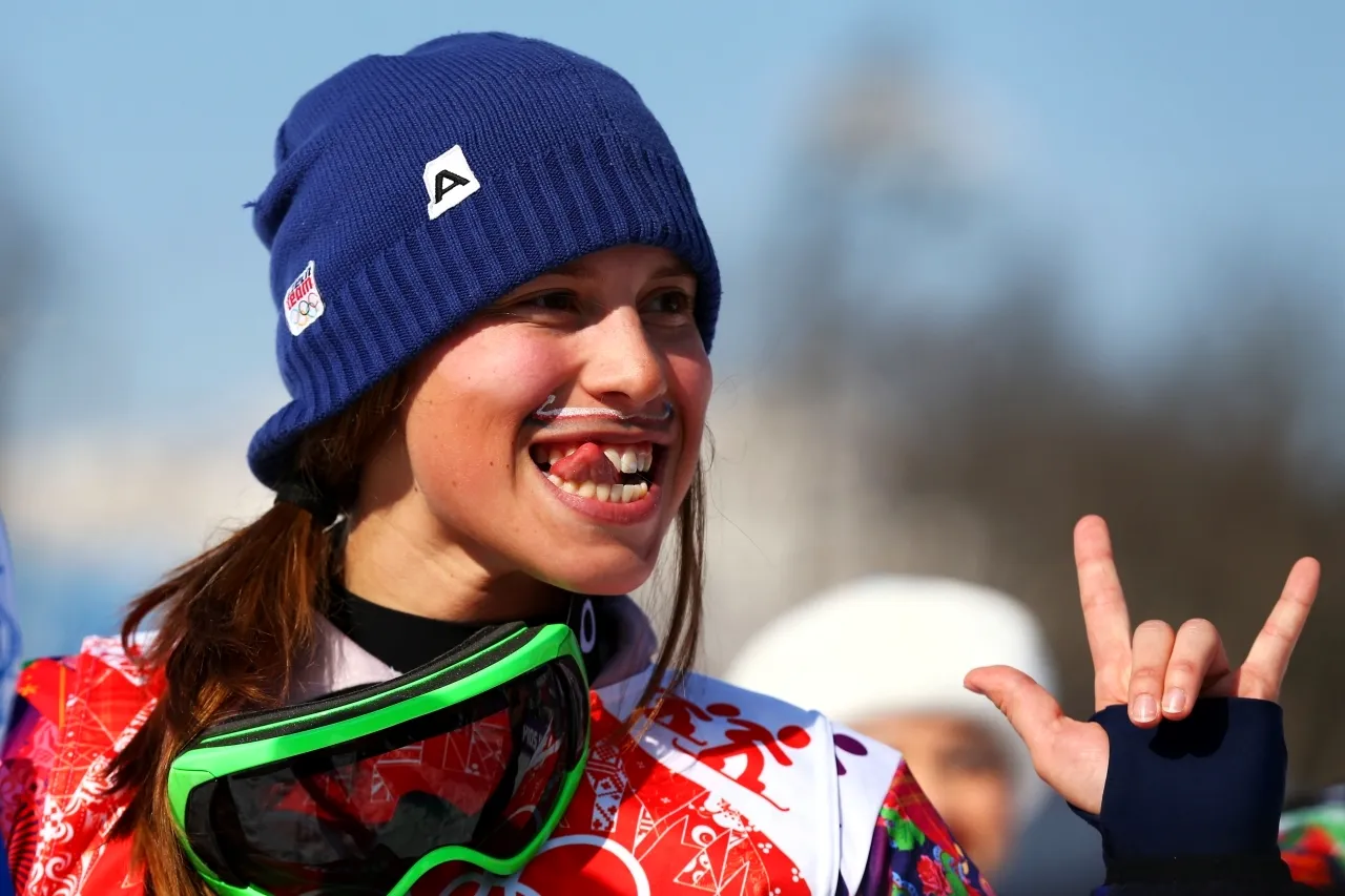 Ева Самкова