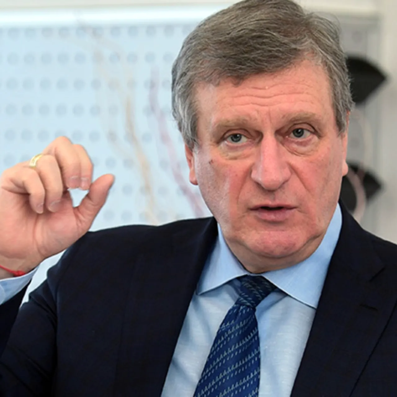 Васильев губернатор