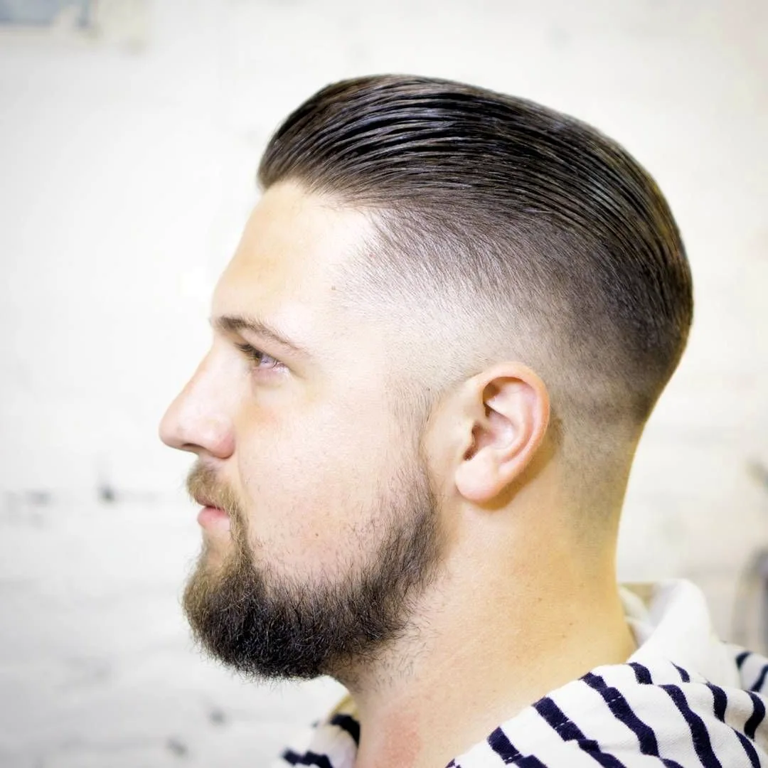Барбер стрижка Slick back